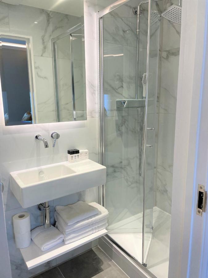 Apart-hotel West End Lane Ii 3*